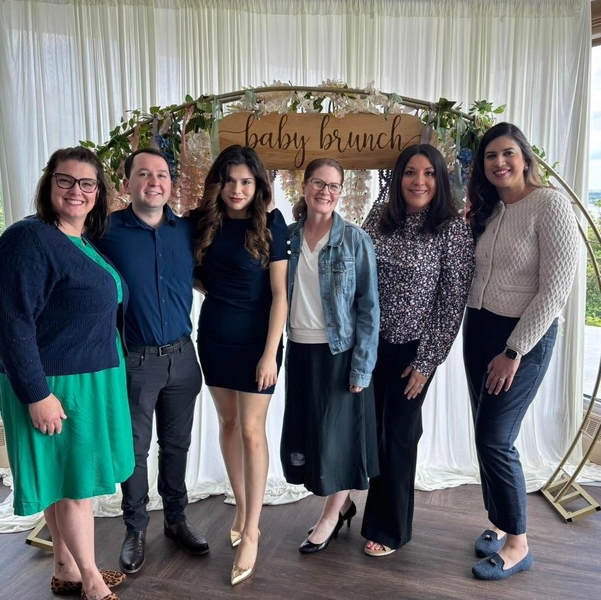 Baby brunch group photo